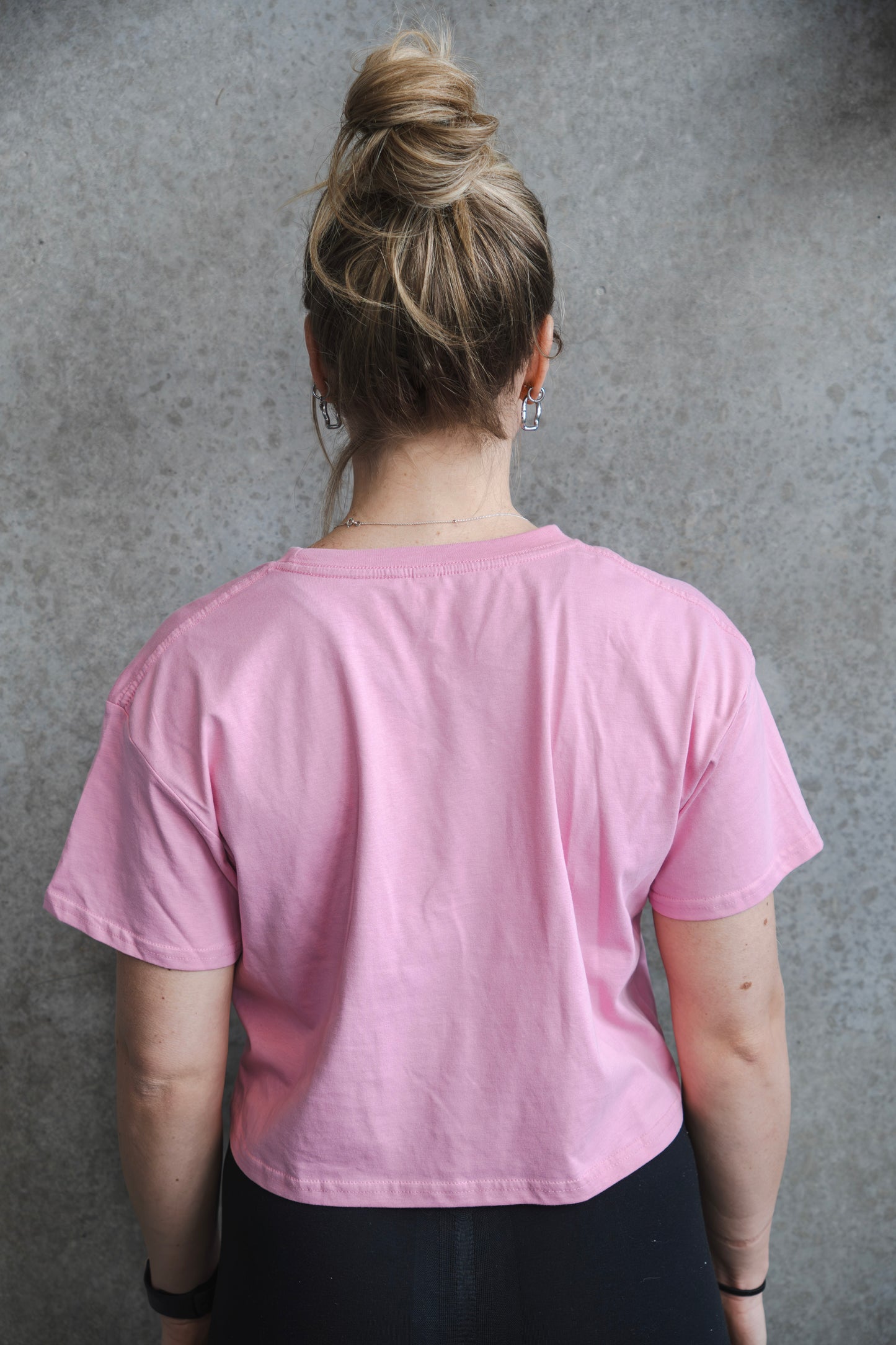 Messy Bun - Crop Top